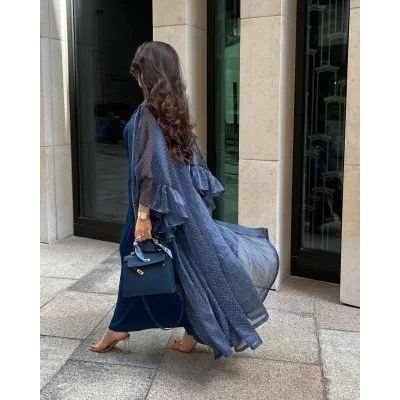 16968622711369101870_400