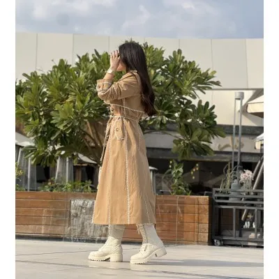 17030960911609292399_400