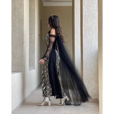 1707207470635175085_400