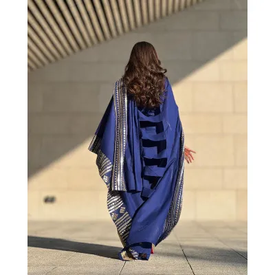 17077579301900440461_400