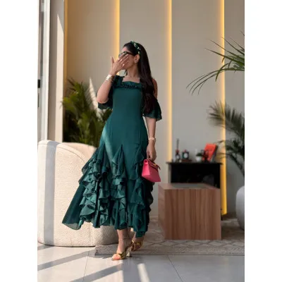 17179470851332632789_400