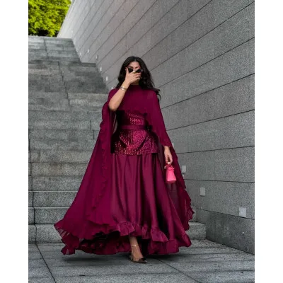 1733398526599172843_400