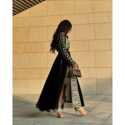 173433125455980466_400