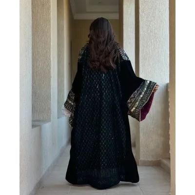 173652743646345265_400