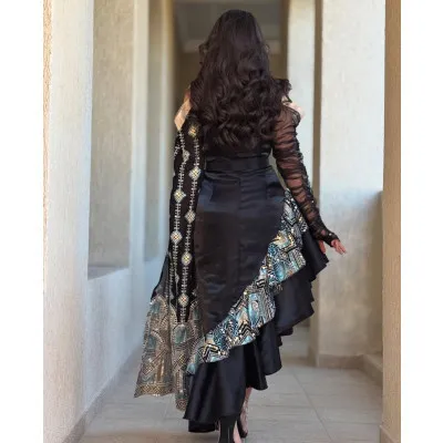 Black side ruffles 3