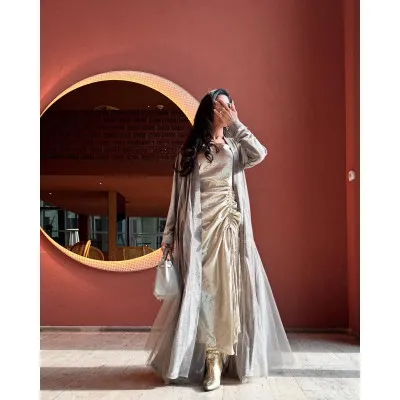 Silver champagne bisht set 1