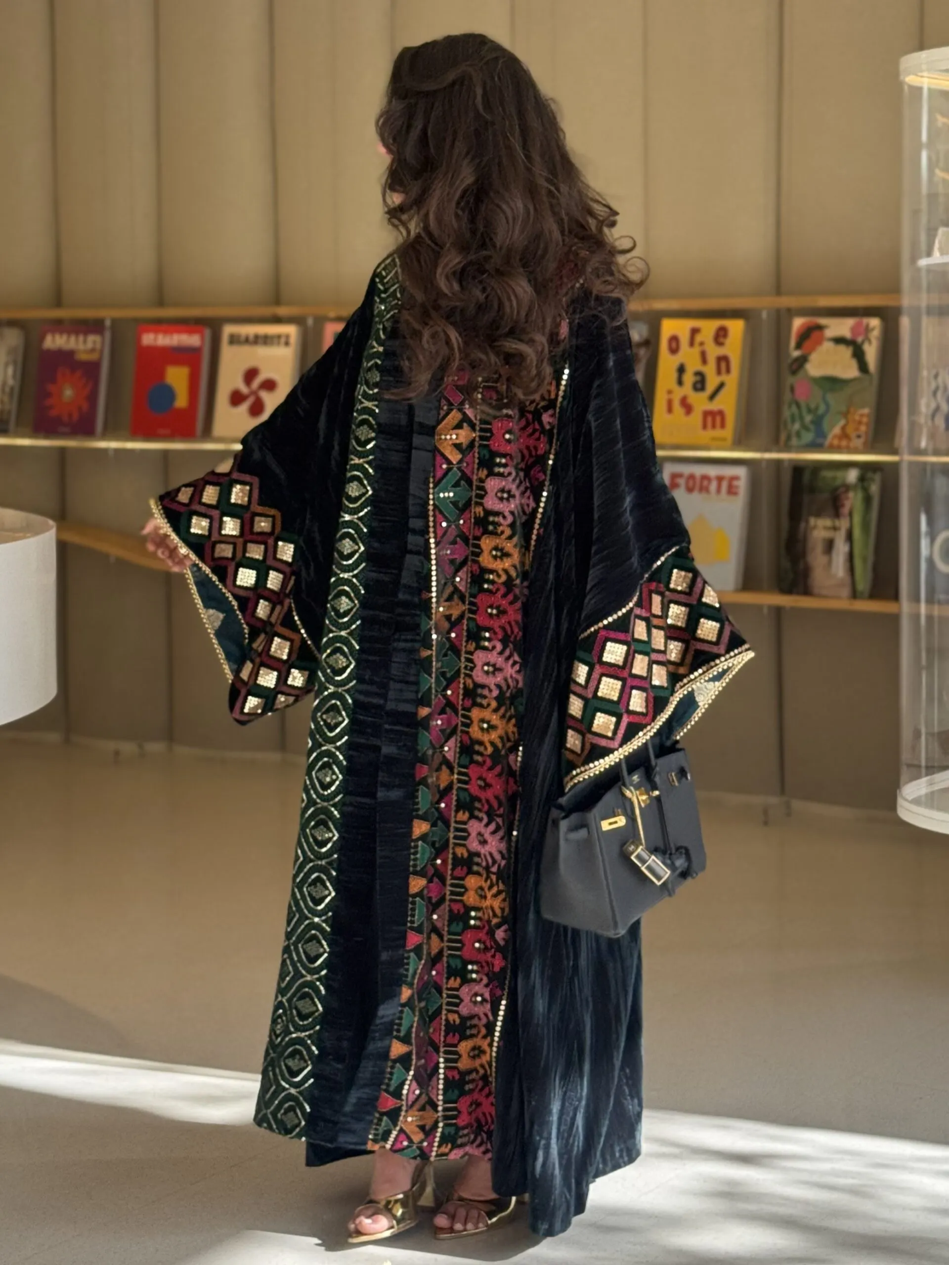 بشت أخضر بسدو مشكوك ومطرز_2146 -