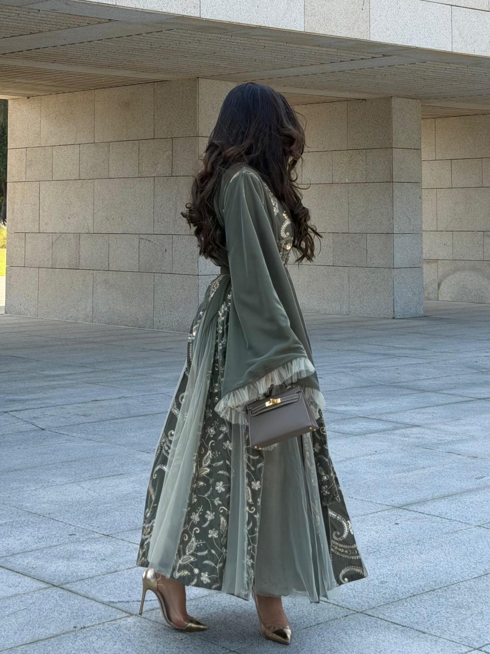 بشت أخضر ملكي_0