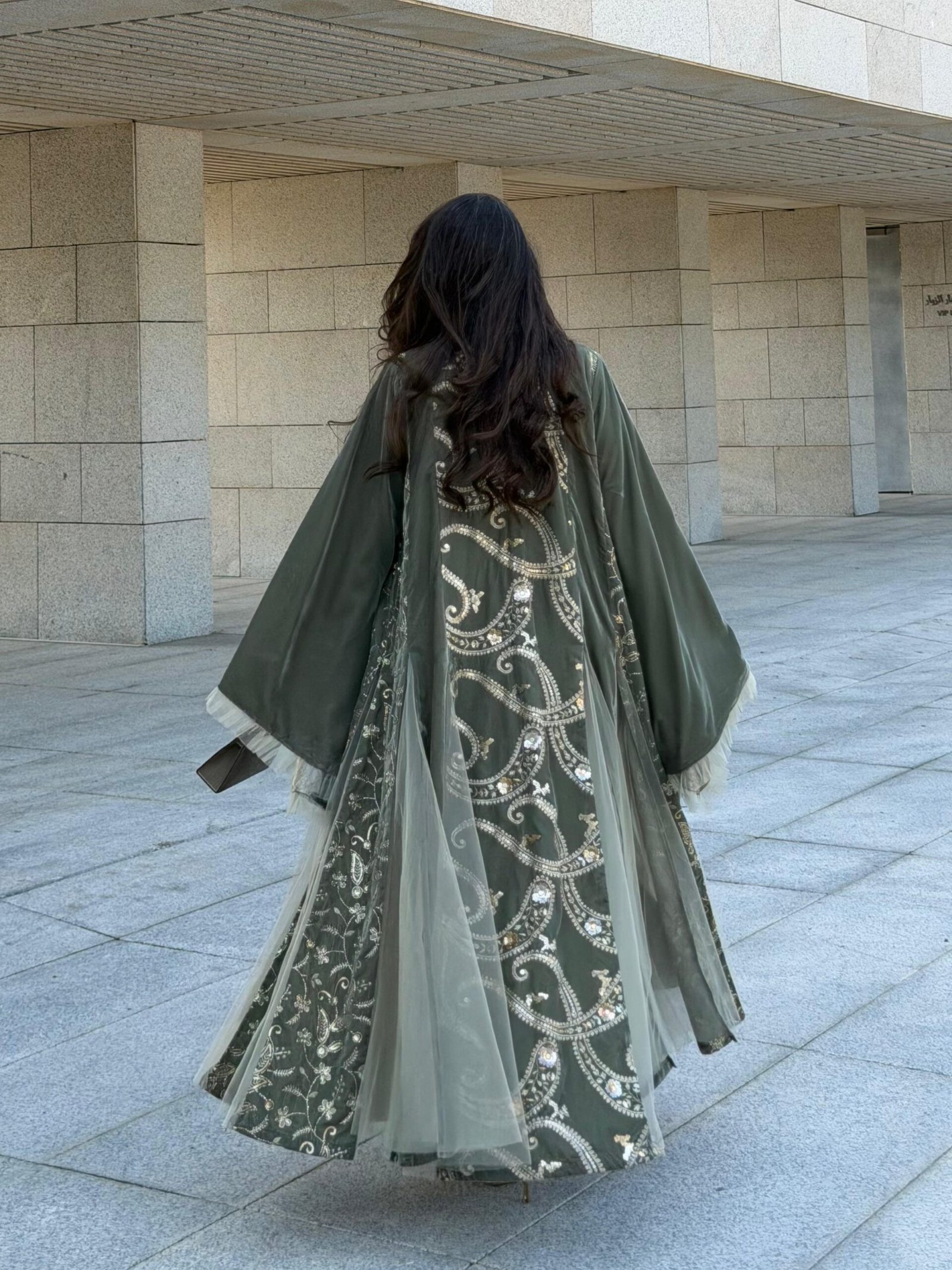 بشت أخضر ملكي_2