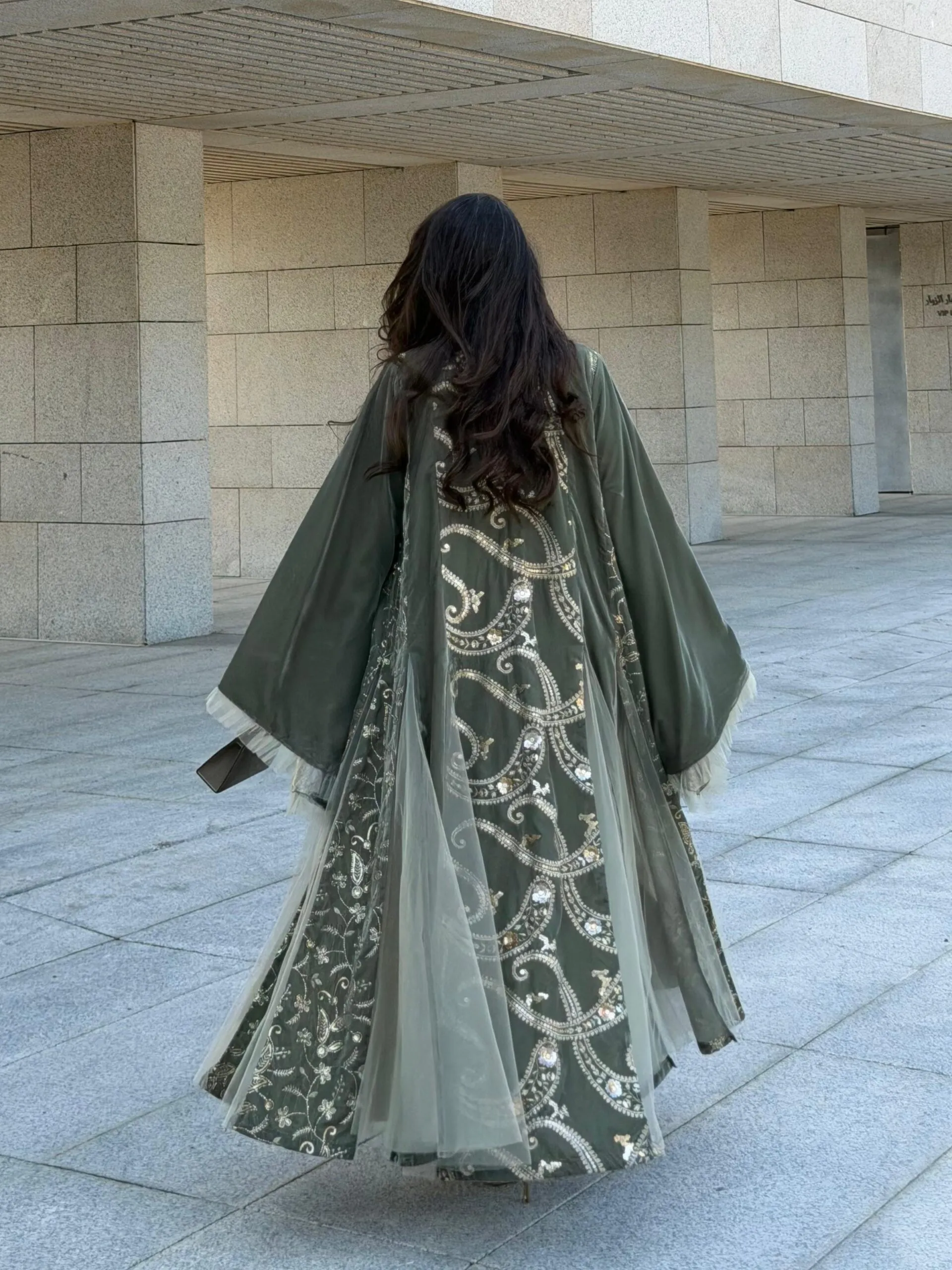 بشت أخضر ملكي_2