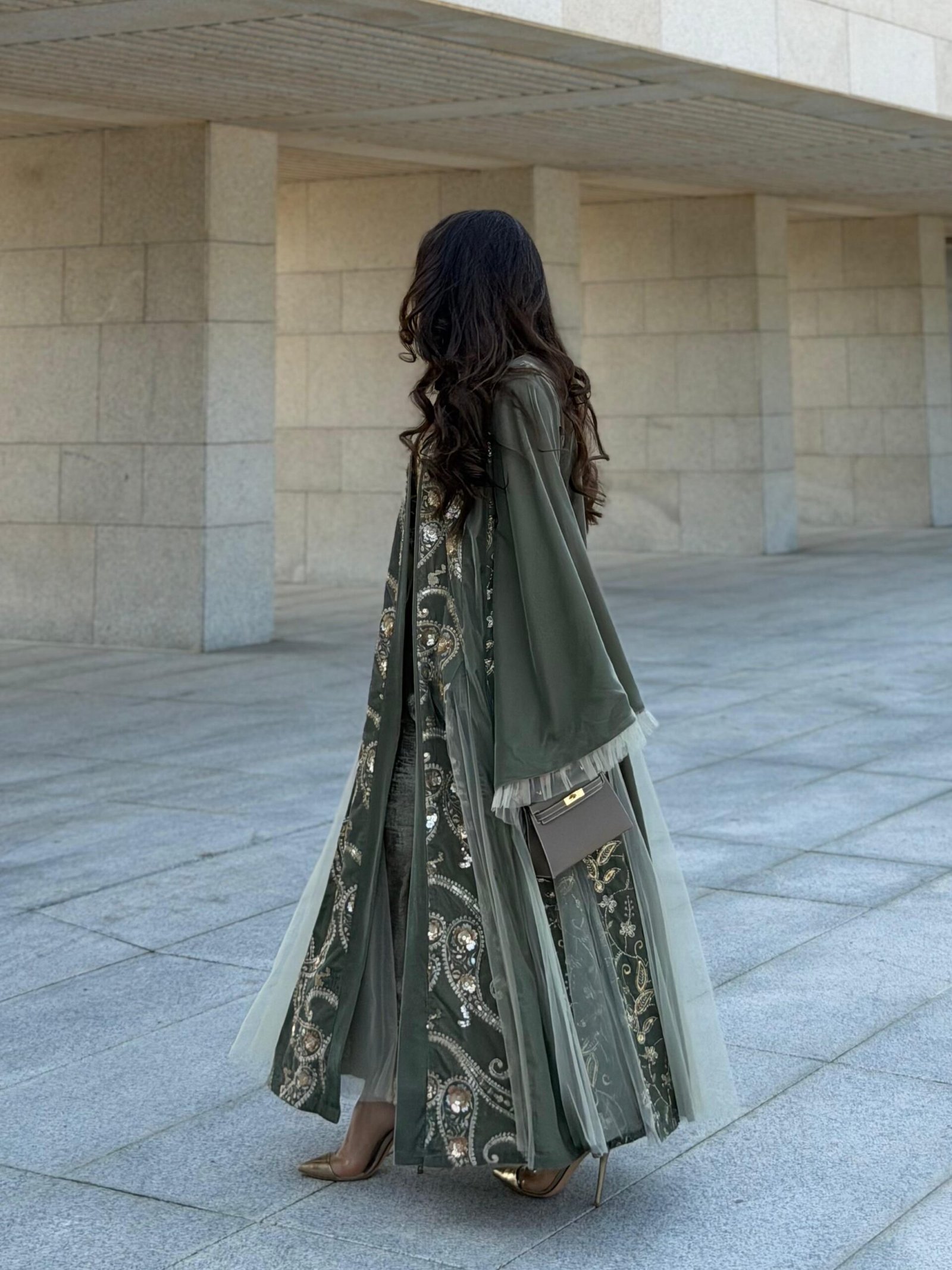 بشت أخضر ملكي_3