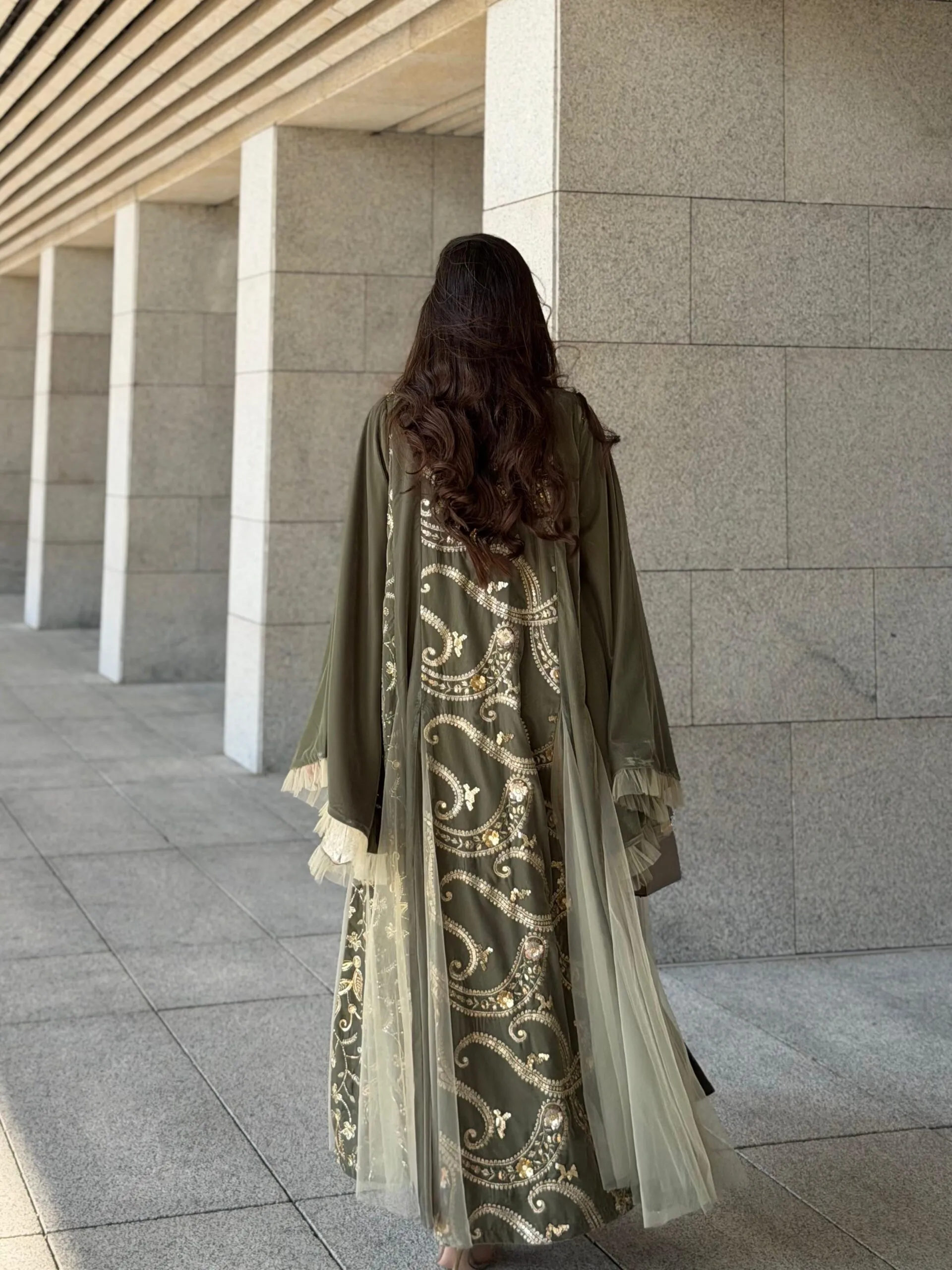 بشت أخضر ملكي_4