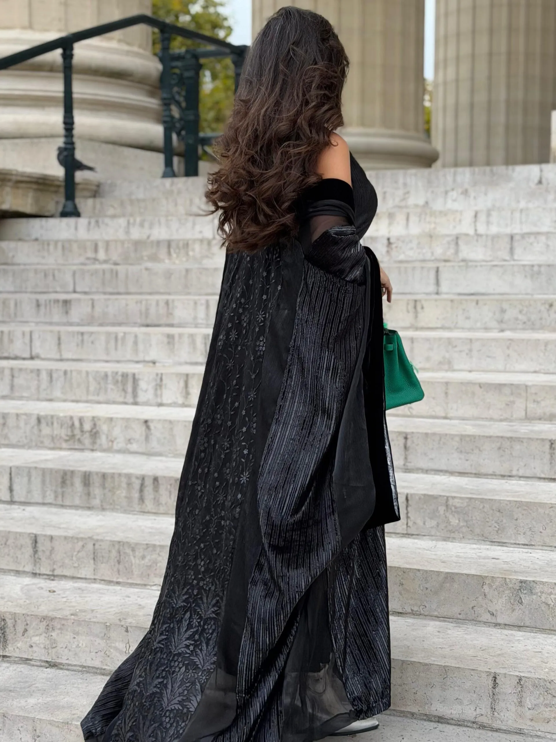 بشت أسود مخمل وحرير_6