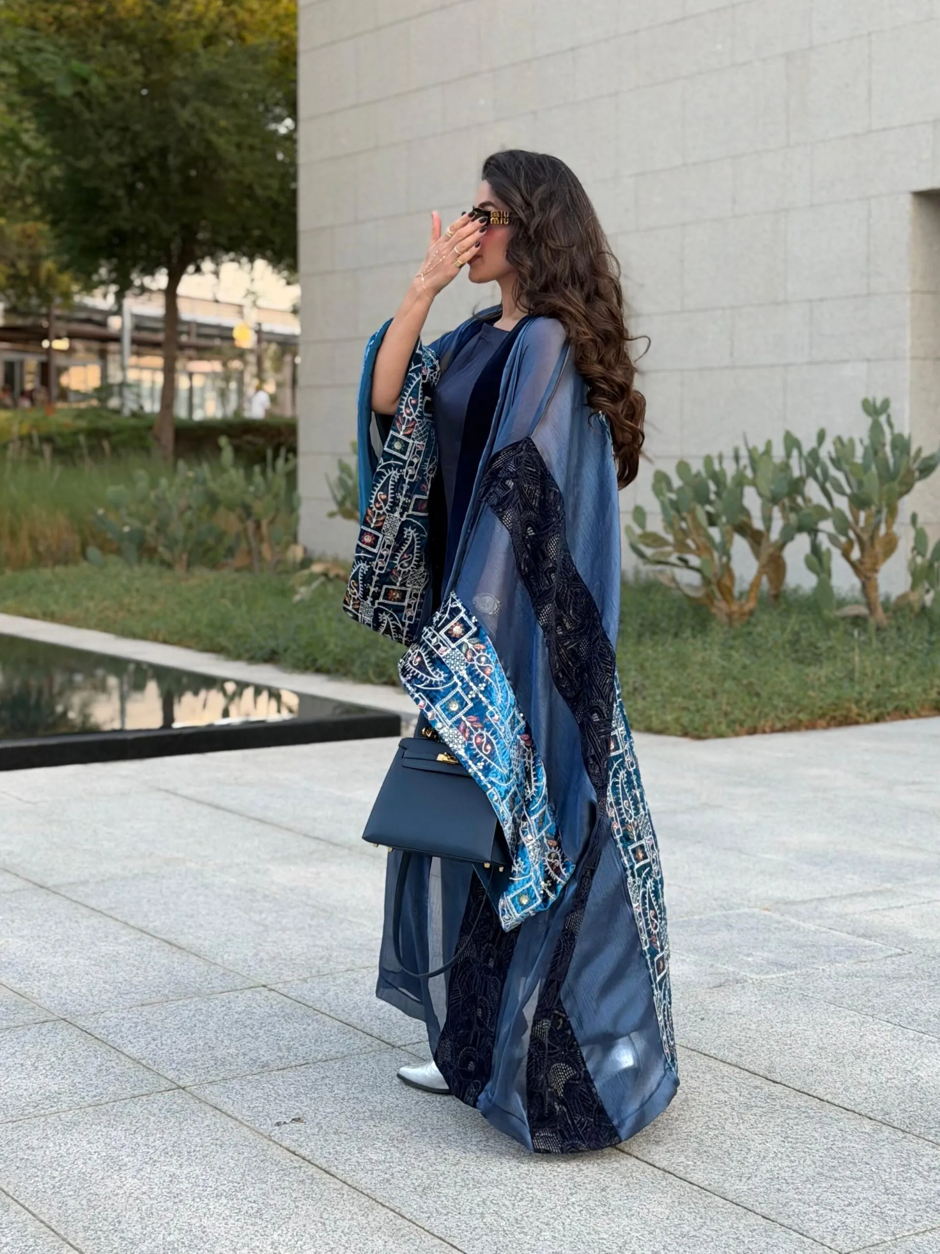 بشت كحلي ليلي_2