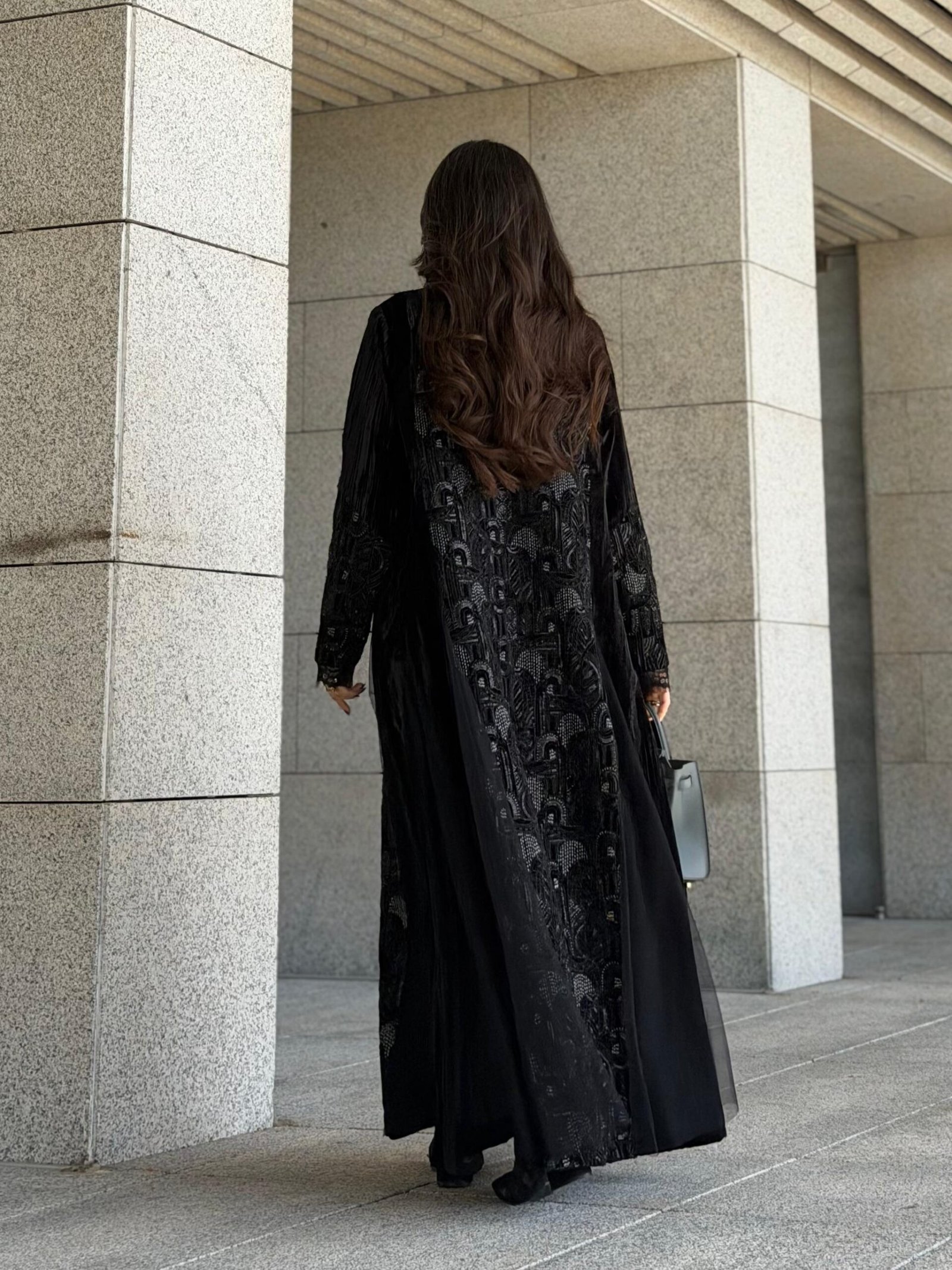 بشت مطرز بقصة البليزر_3