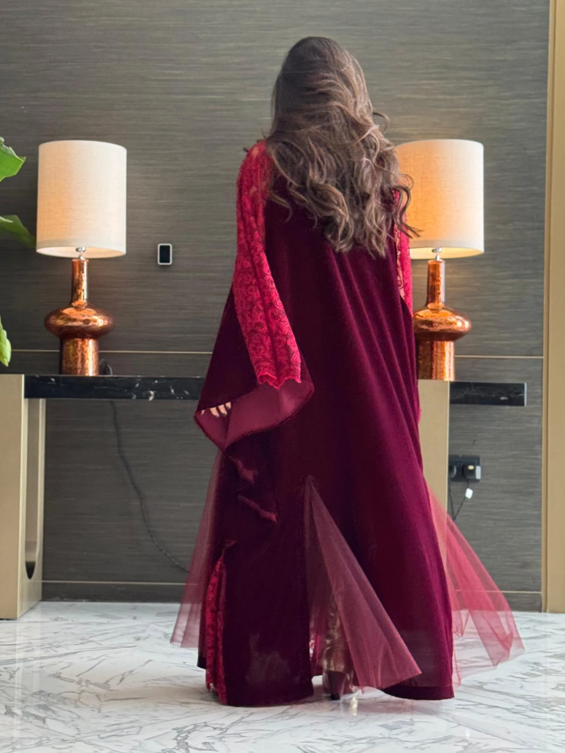 فستان مخمل بدانتيل_4