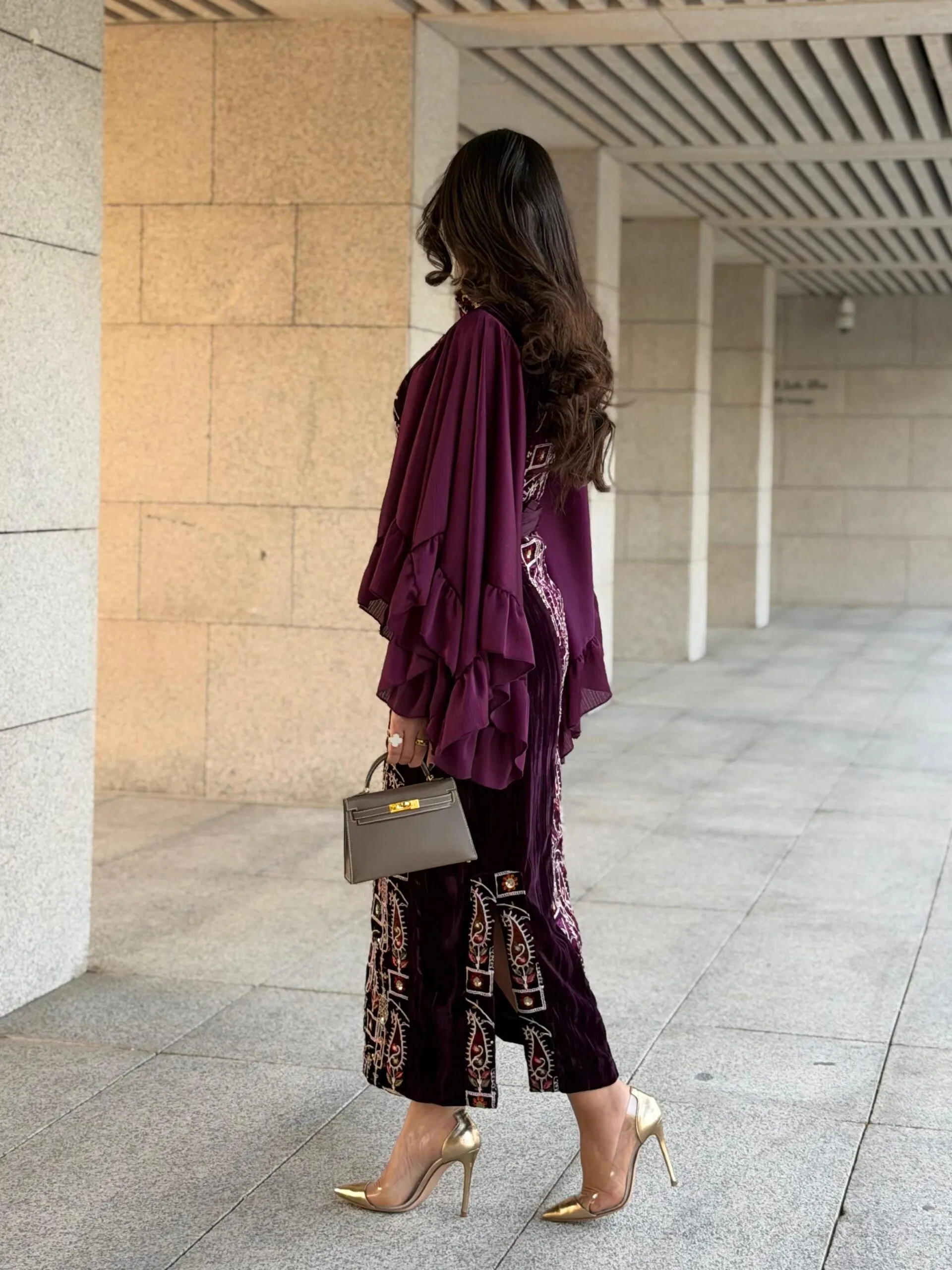 فستان ملكي بنفسجي مع رفلز_2