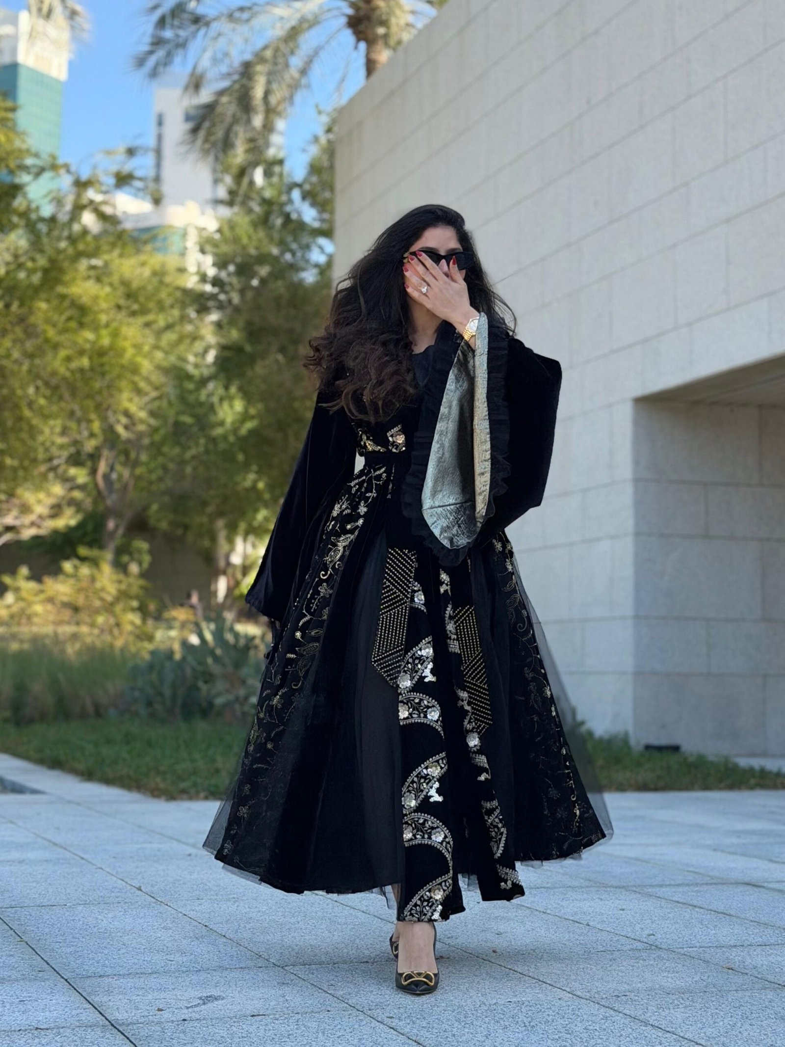 بشت أسود مشكوك_5