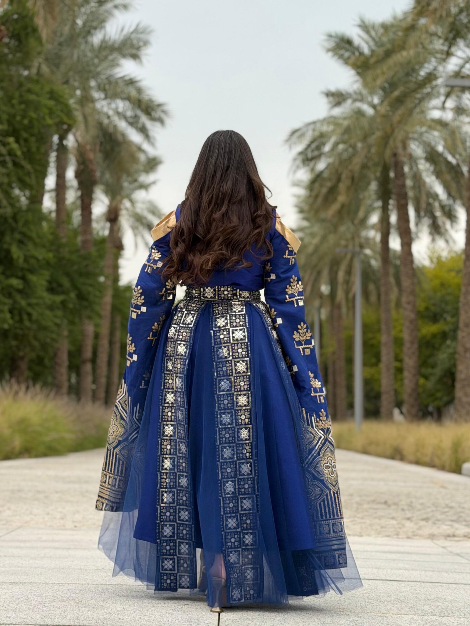 دراعه باللون الأزرق مع تنوره تور_3